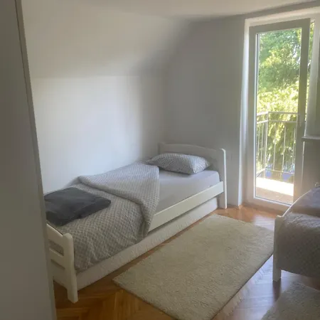 Ferienhaus Vikendica Mir *