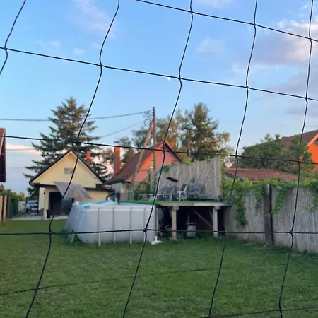 Vikendica Mir Ferienhaus